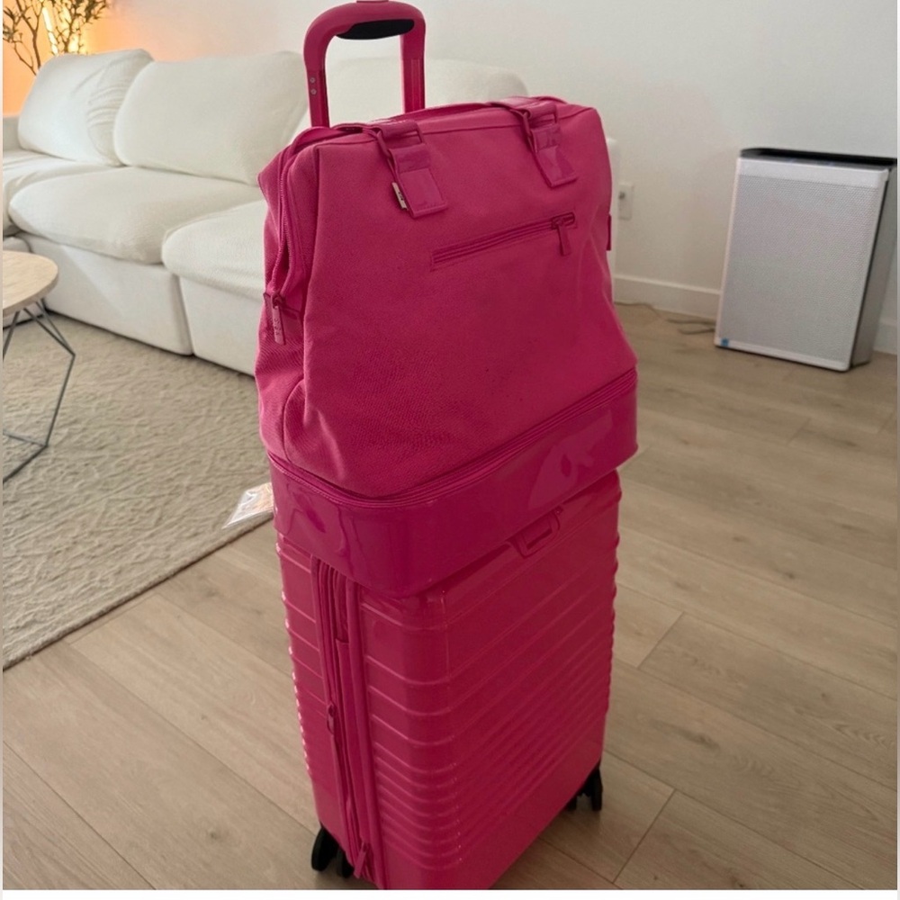 NWT BEÍS Barbie Carryon, Weekender, Travel Wallet and Cosmetic Case!! 💕🛼